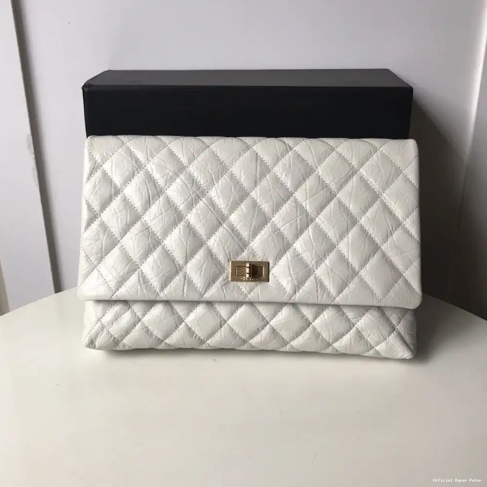 Hyper Peter CHANEL CHANELUTCH 0517